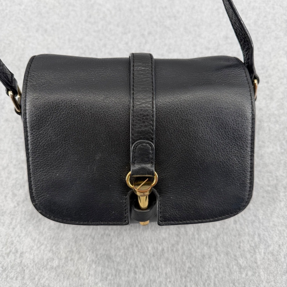 Vince Camuto Black Pebbled Leather Crossbody Bag Gold Toggle Saddle Bag - Picture 3 of 10